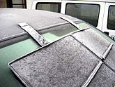 ワンタッチ霜取りガード「霜とりくん」　車のフロントガラスの霜対策に！　霜が付かない　霜取り不要　解凍、解氷不要