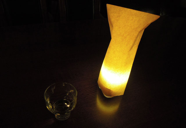 LED^